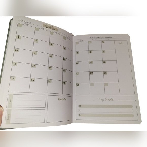 Christian Planner and Devotional 12 Month Calendar - Picture 3 of 6